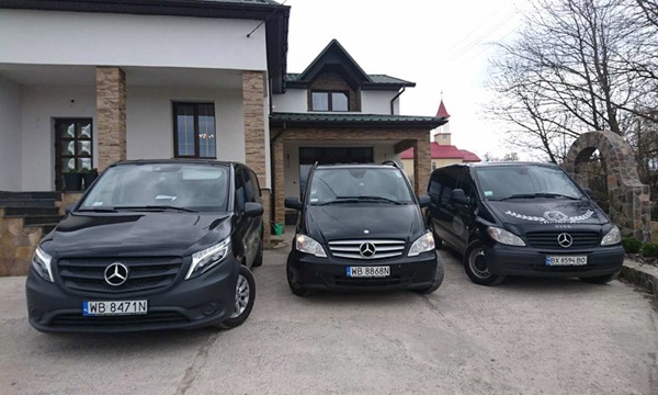 Міжнародна доставка тіла до України